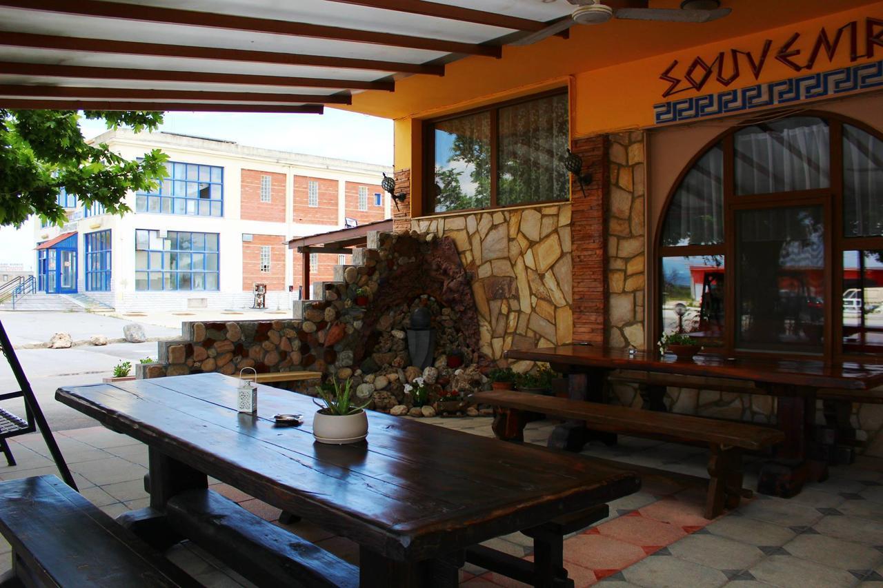 Park Hotel Polykastro Exterior photo